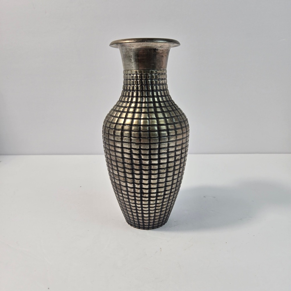 Modern Silver Tone Textured Metal Vase Geometric Grid Pattern Home Decor